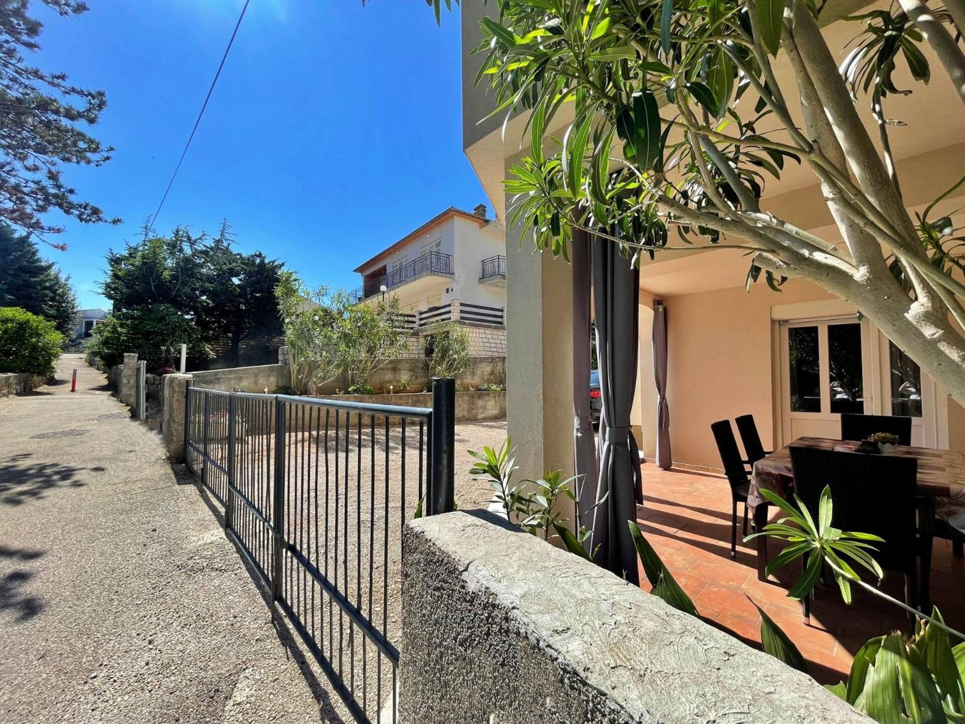 Apartment Butkovic Šilo Exteriér fotografie